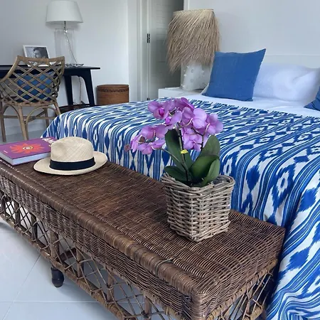 Azzurra Villa *
