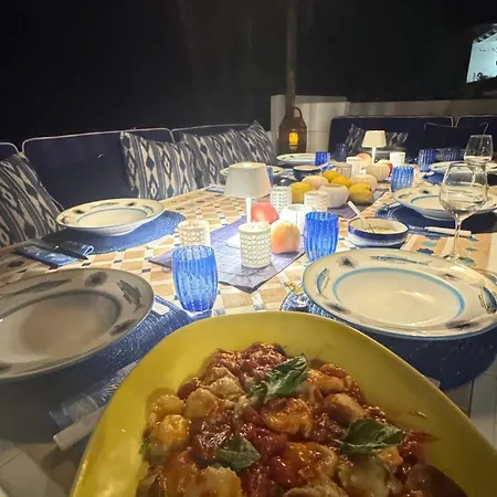 فيلة Azzurra كابري