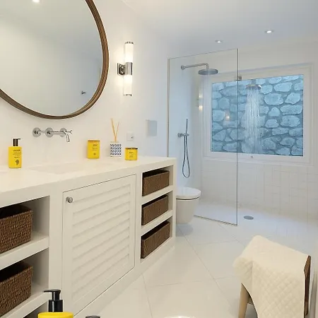 Azzurra * كابري