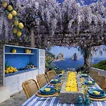 Azzurra Villa *